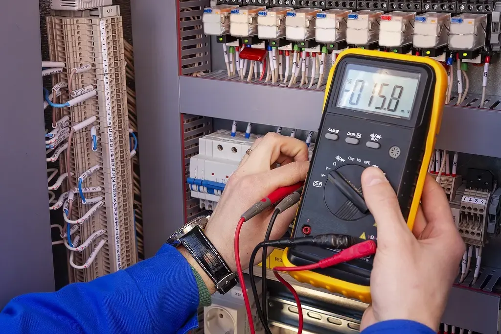 Steps to Take During a Power Outage: Emergency Electrical Tips