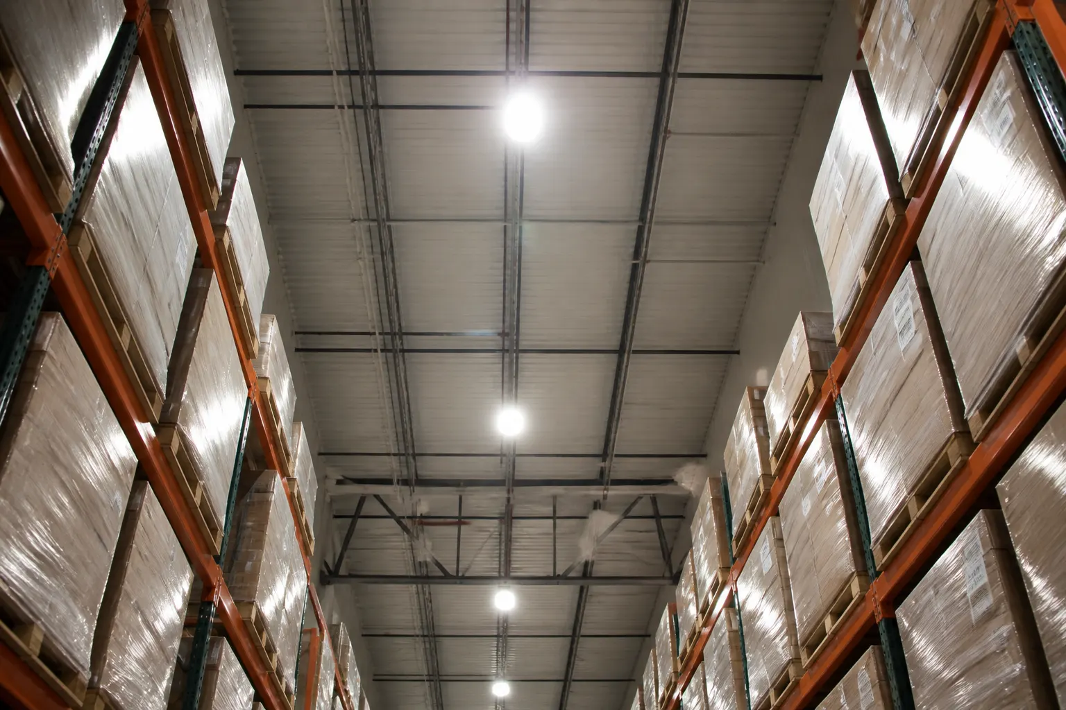 LED high-bay warehouse lighting in a Tampa commercial building